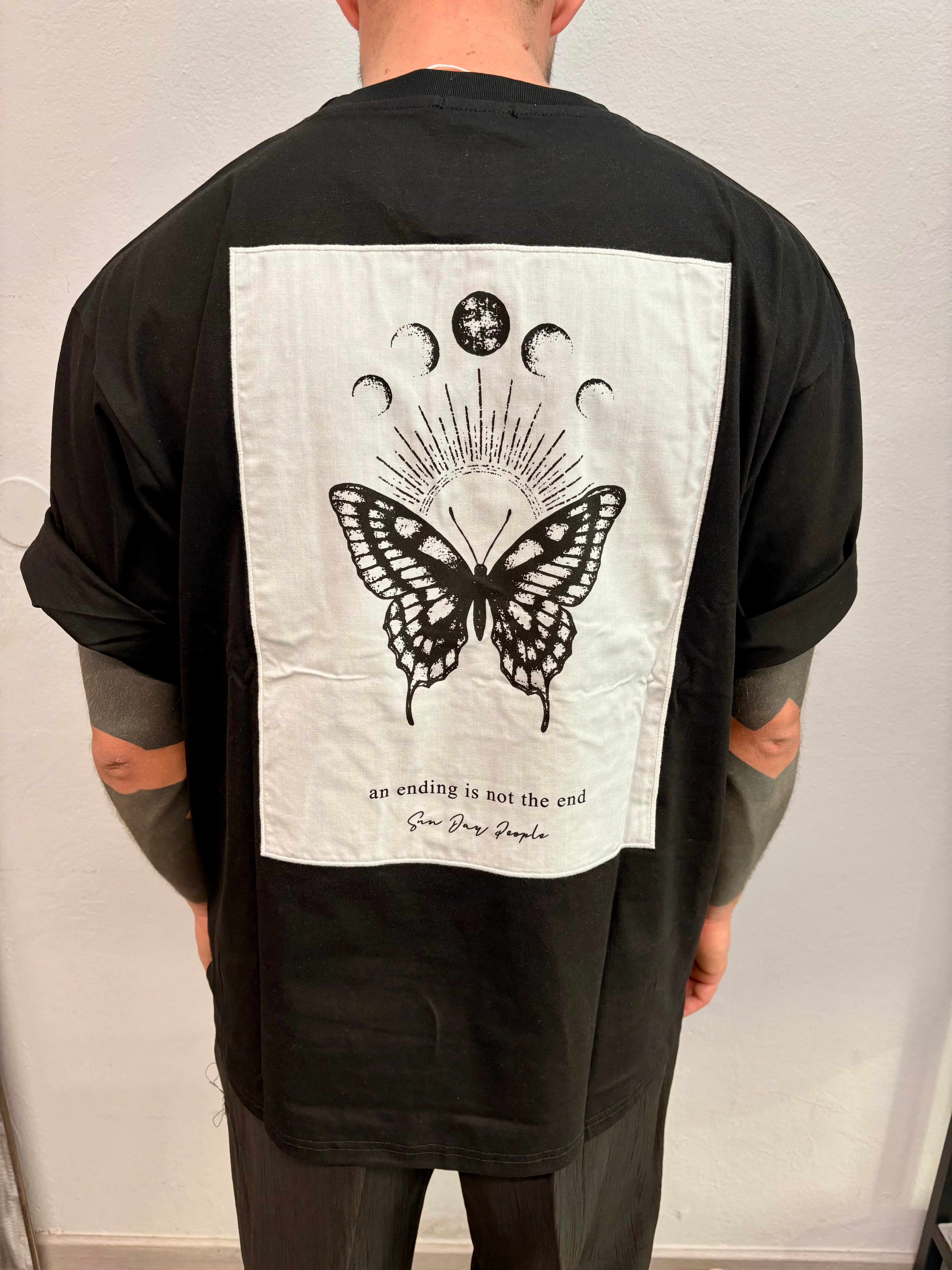 T-SHIRT BUTTERFLY