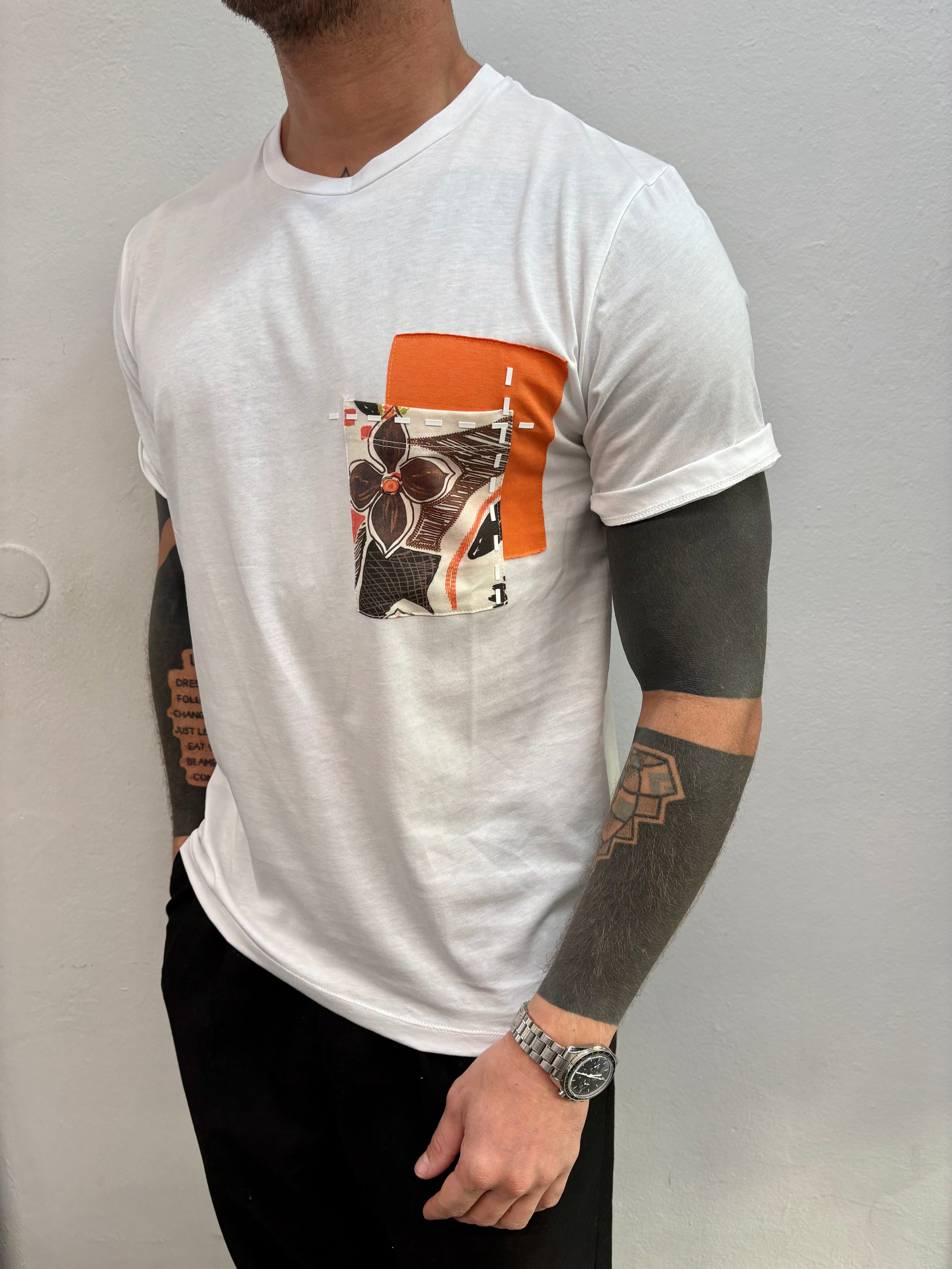 T-SHIRT TASCHINO