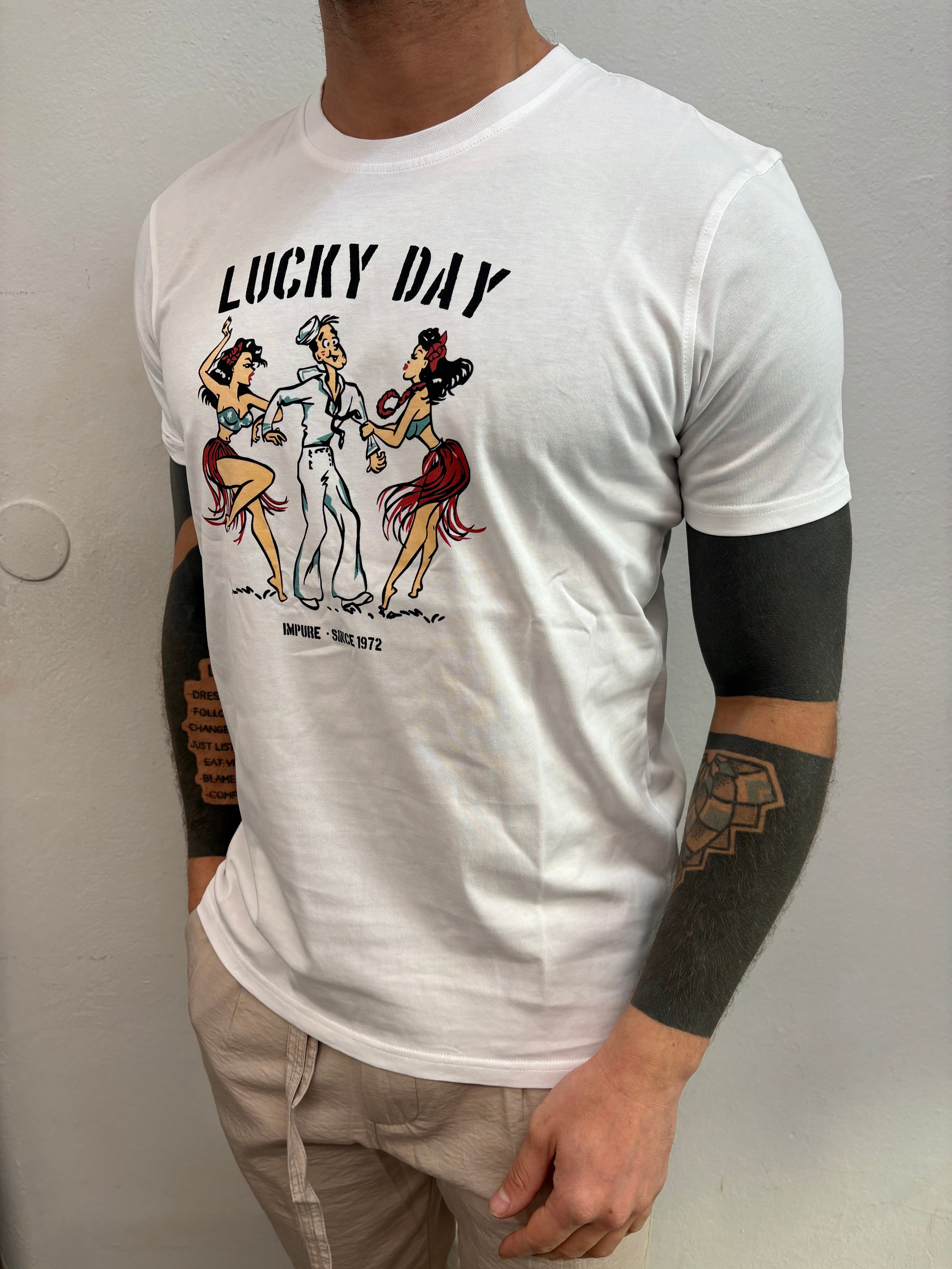 T-SHIRT LUCKY