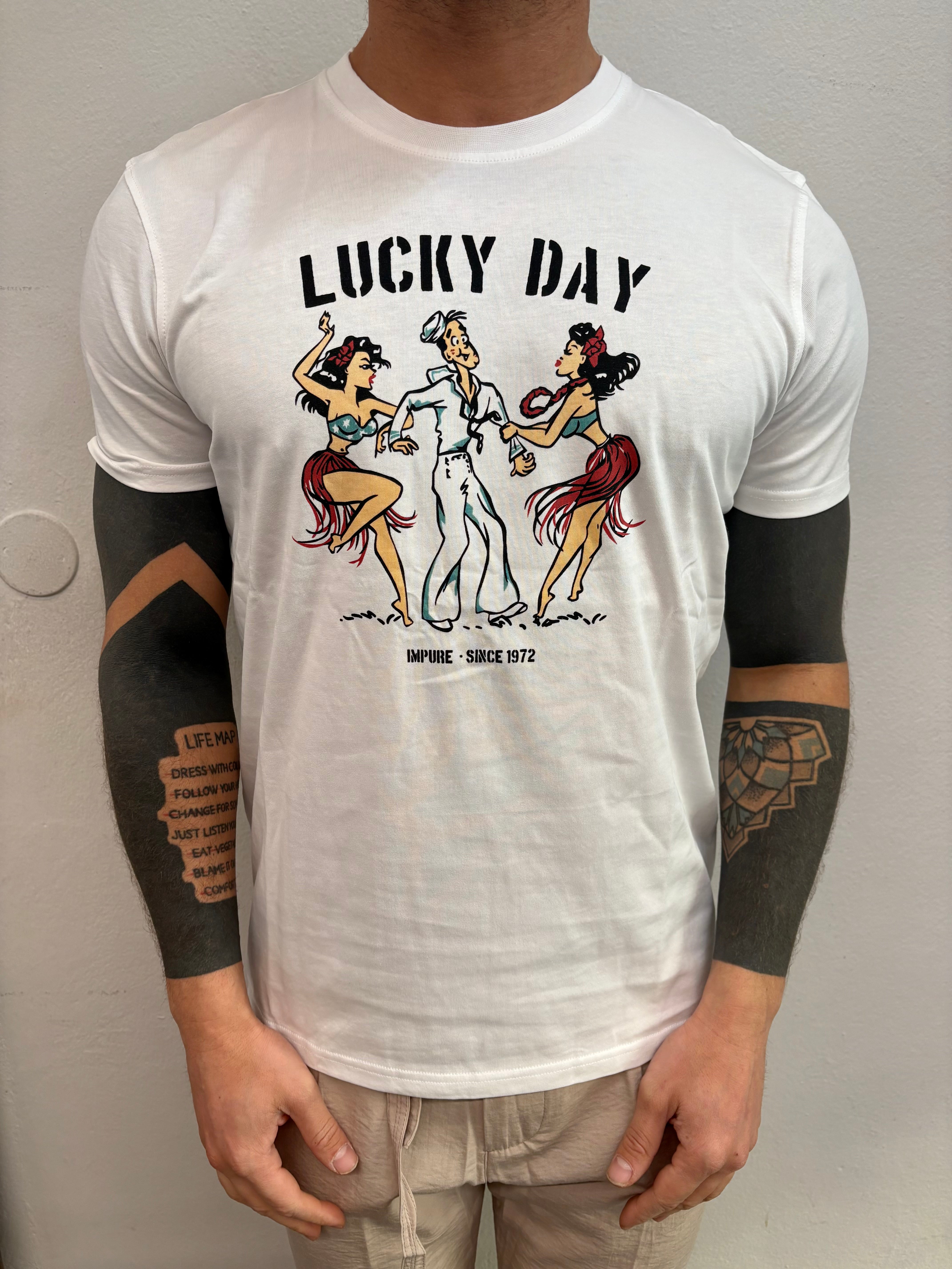T-SHIRT LUCKY