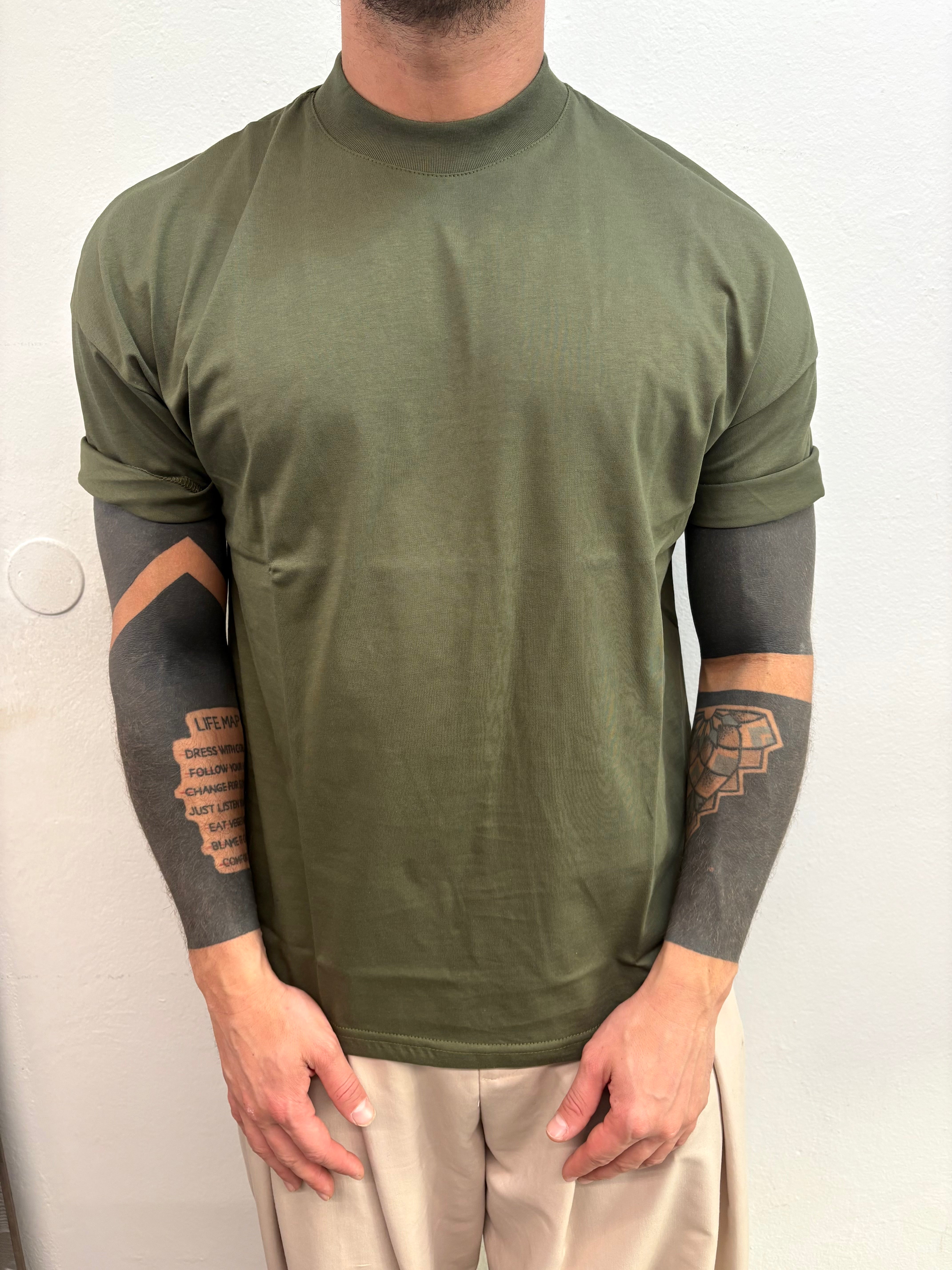 T-SHIRT BOX