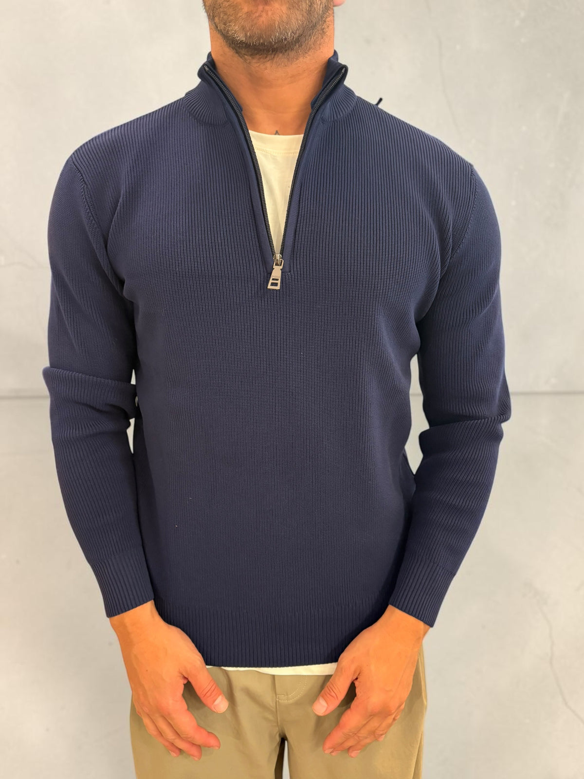 MAGLIONE OSLO