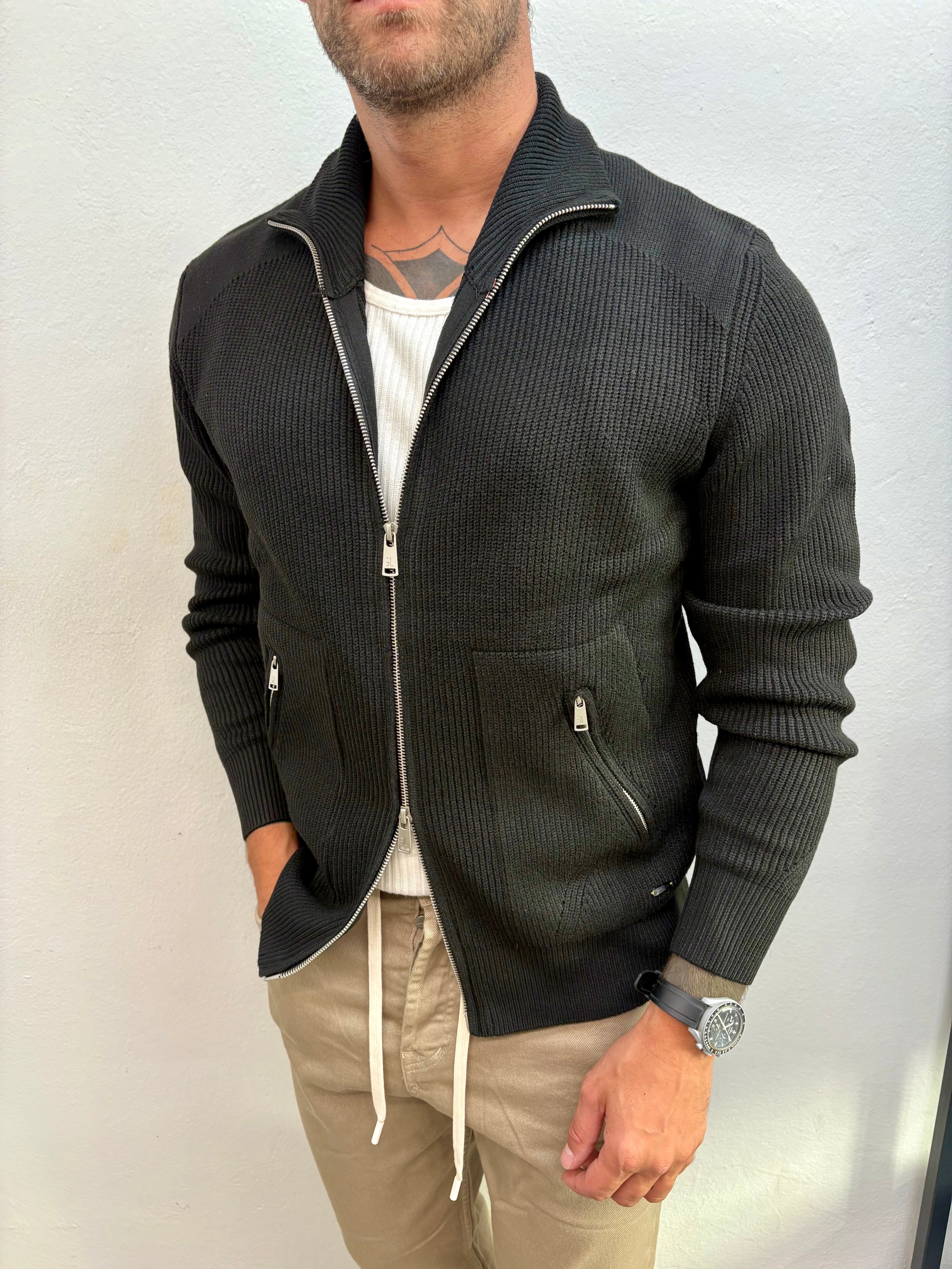 CARDIGAN DUBAI