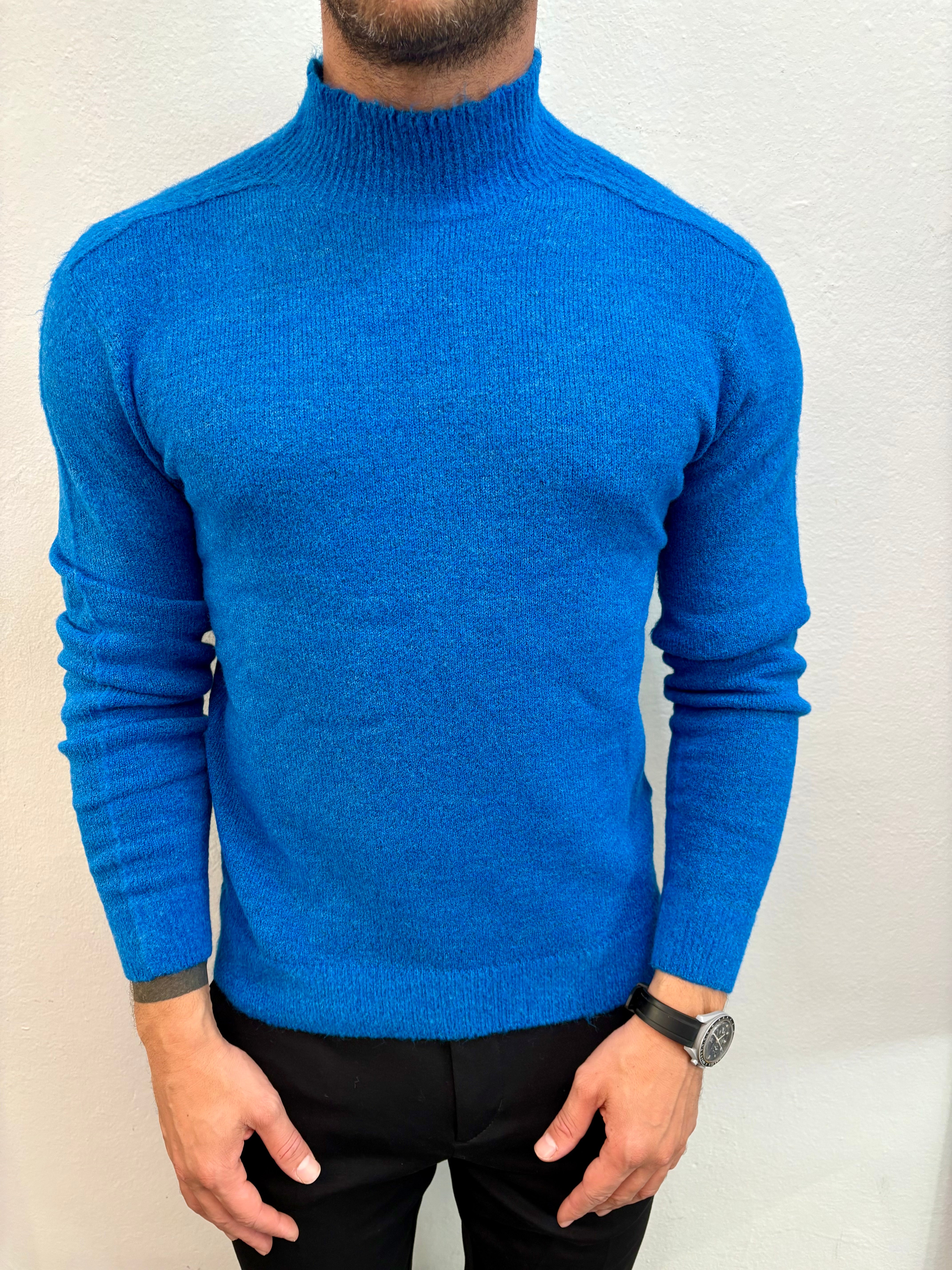 MAGLIONE MONTREUX
