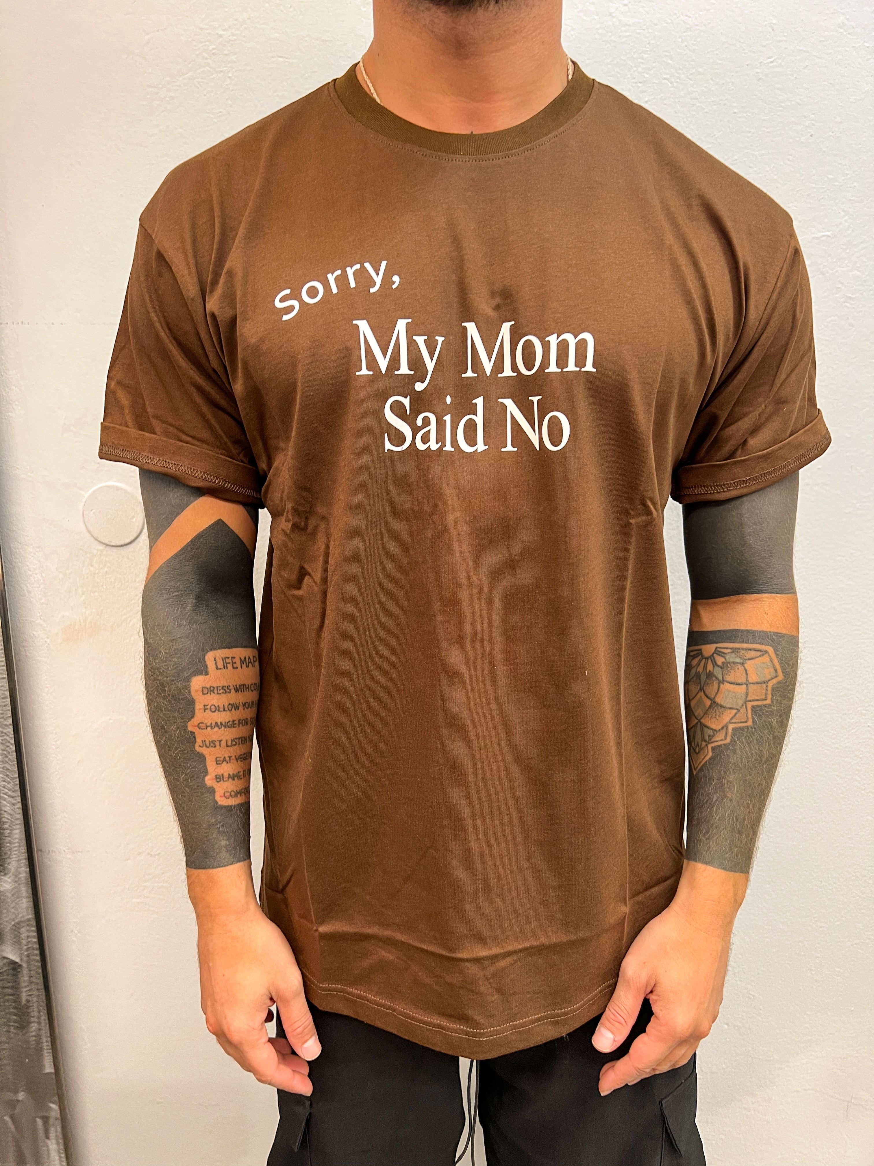 T-SHIRT MOM