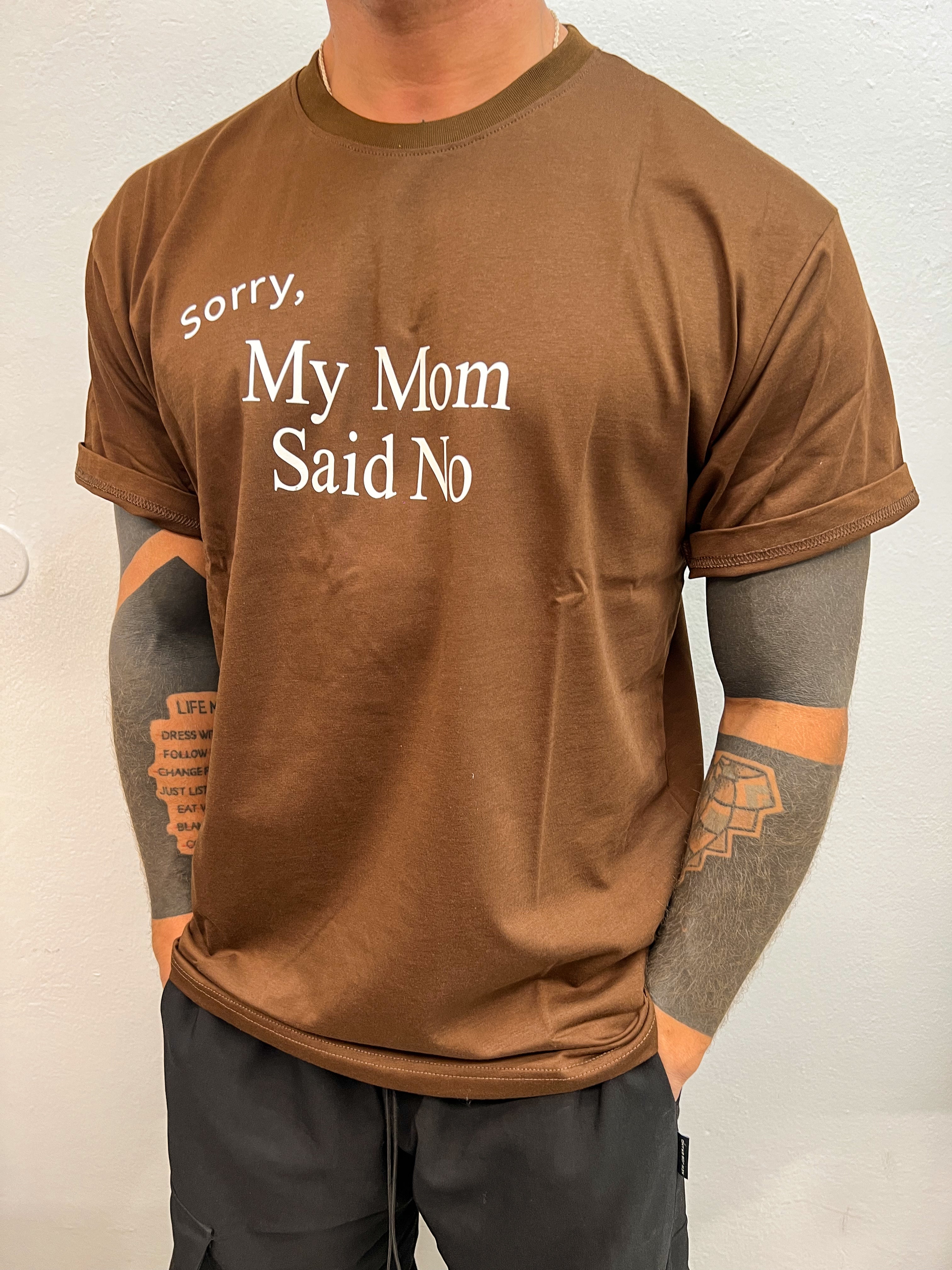 T-SHIRT MOM